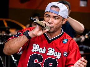 Rodrigo Pitbull lança álbum que une rock, rap, jiu-jitsu e mensagens de motivação